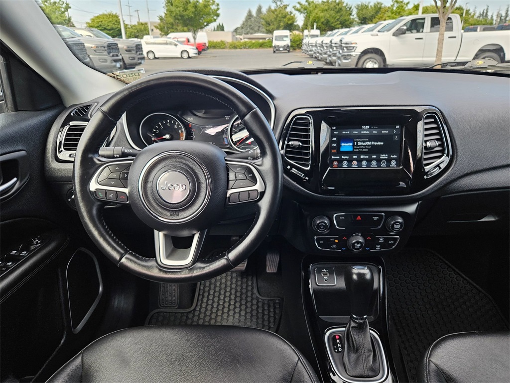 2021 Jeep Compass Altitude photo 13