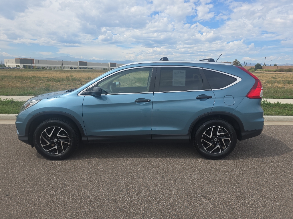2016 Honda CR-V SE photo 2