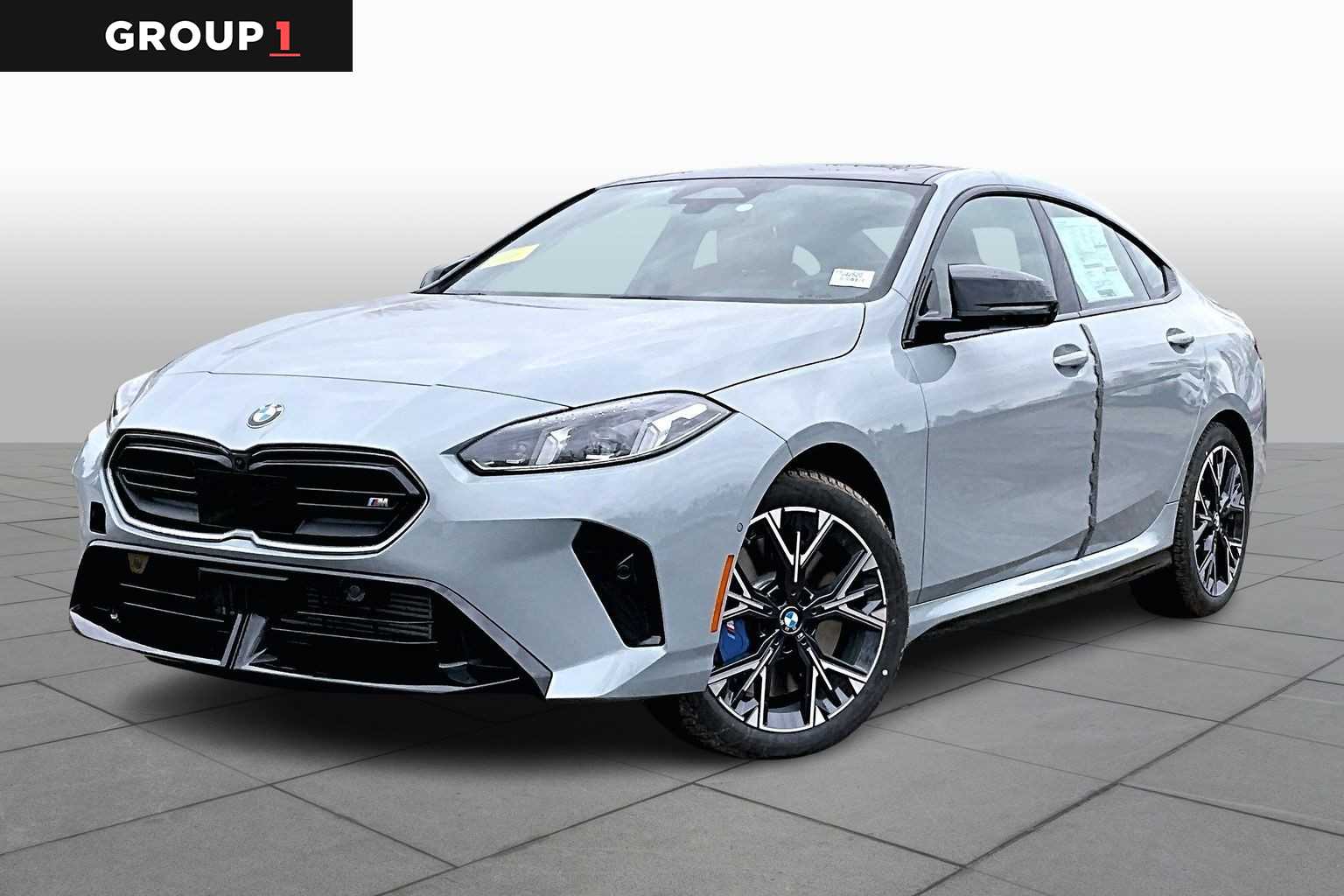 2026 BMW 2 Series M235's photo