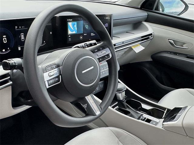 2026 Hyundai Tucson SE photo 2