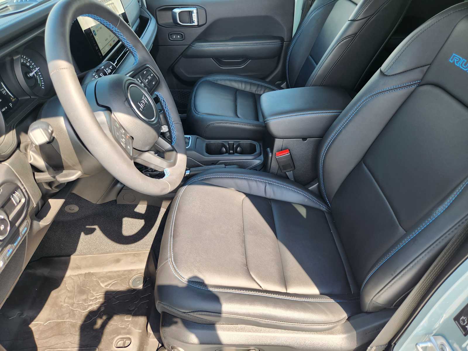 2024 Jeep Wrangler 4xe Rubicon X photo 11