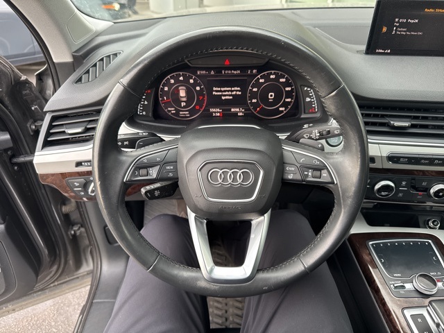 2019 Audi Q7 45 Premium Plus photo 4