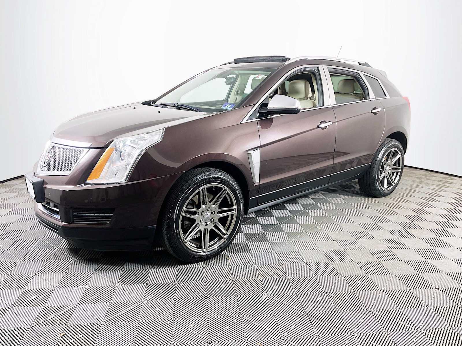 2015 Cadillac SRX Luxury Collection's photo