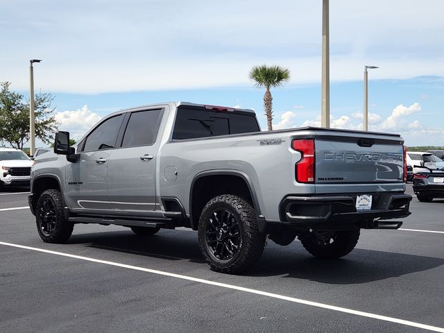 2025 Chevrolet Silverado 2500HD LTZ photo 5