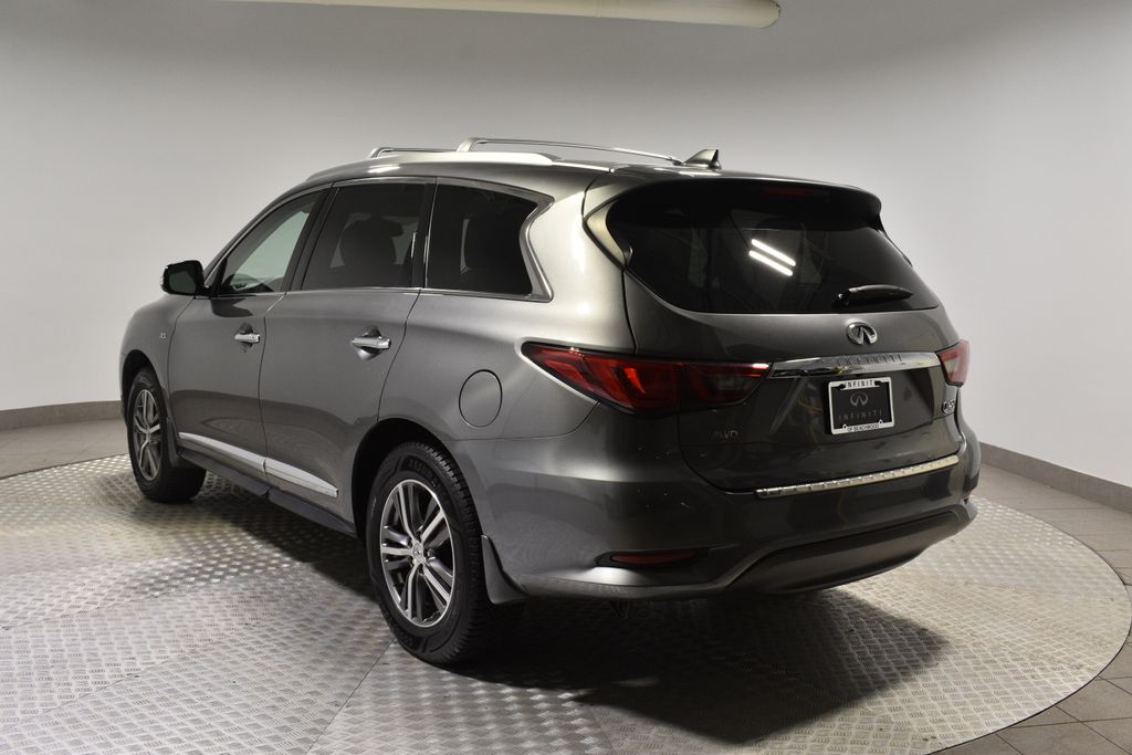 2020 Infiniti QX60 Luxe photo 4