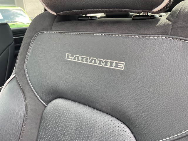 2025 Ram 1500 Laramie photo 8