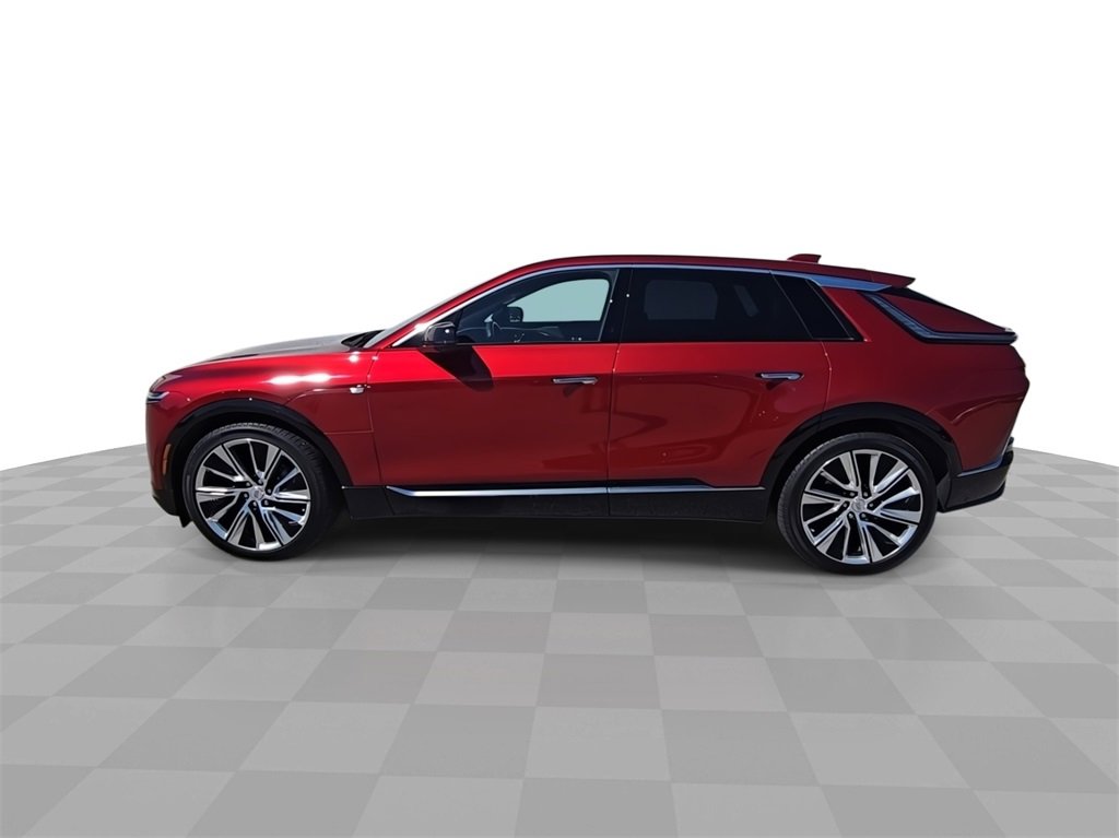 2024 Cadillac Lyriq Luxury photo 5