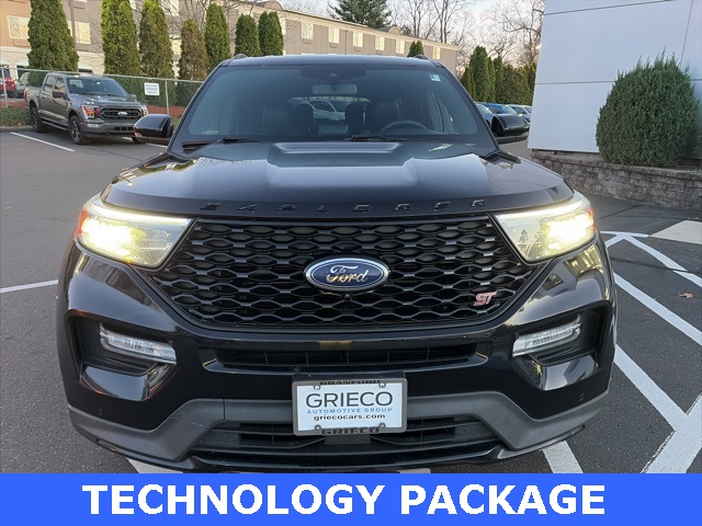 2021 Ford Explorer ST photo 2