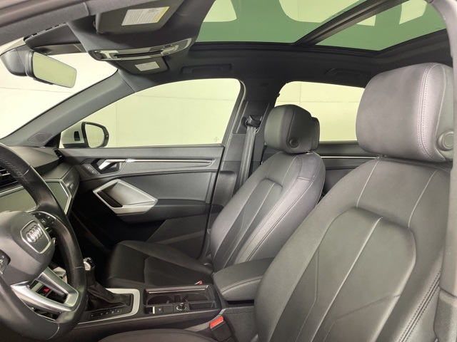 2024 Audi Q3 S line Premium photo 14