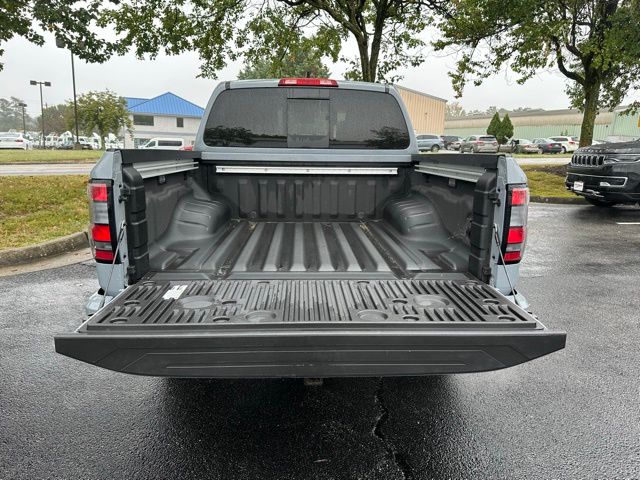 2023 Nissan Frontier PRO-4X photo 12