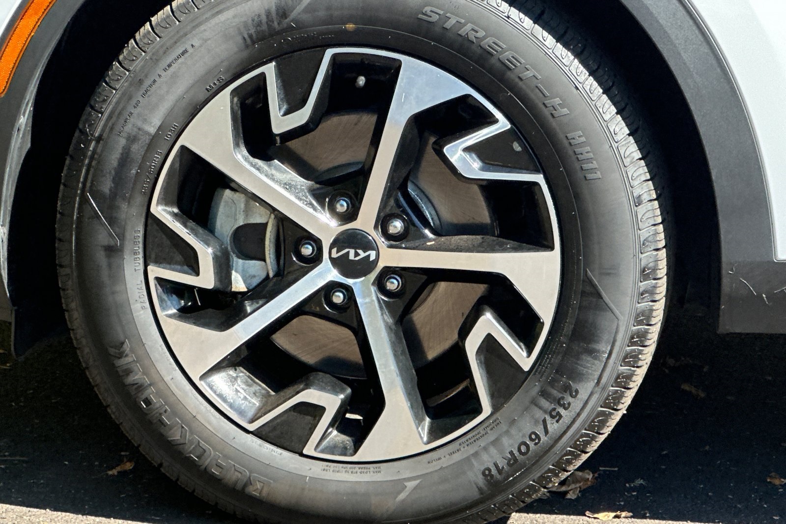 2023 Kia Sportage EX photo 29
