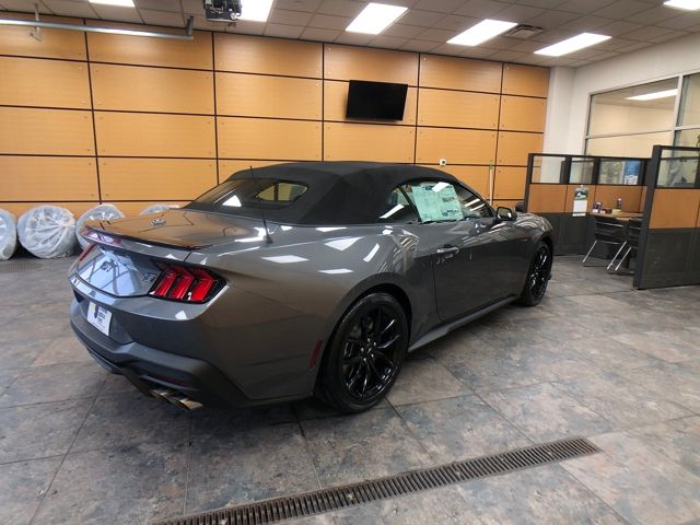 2025 Ford Mustang GT Premium Convertible photo 7