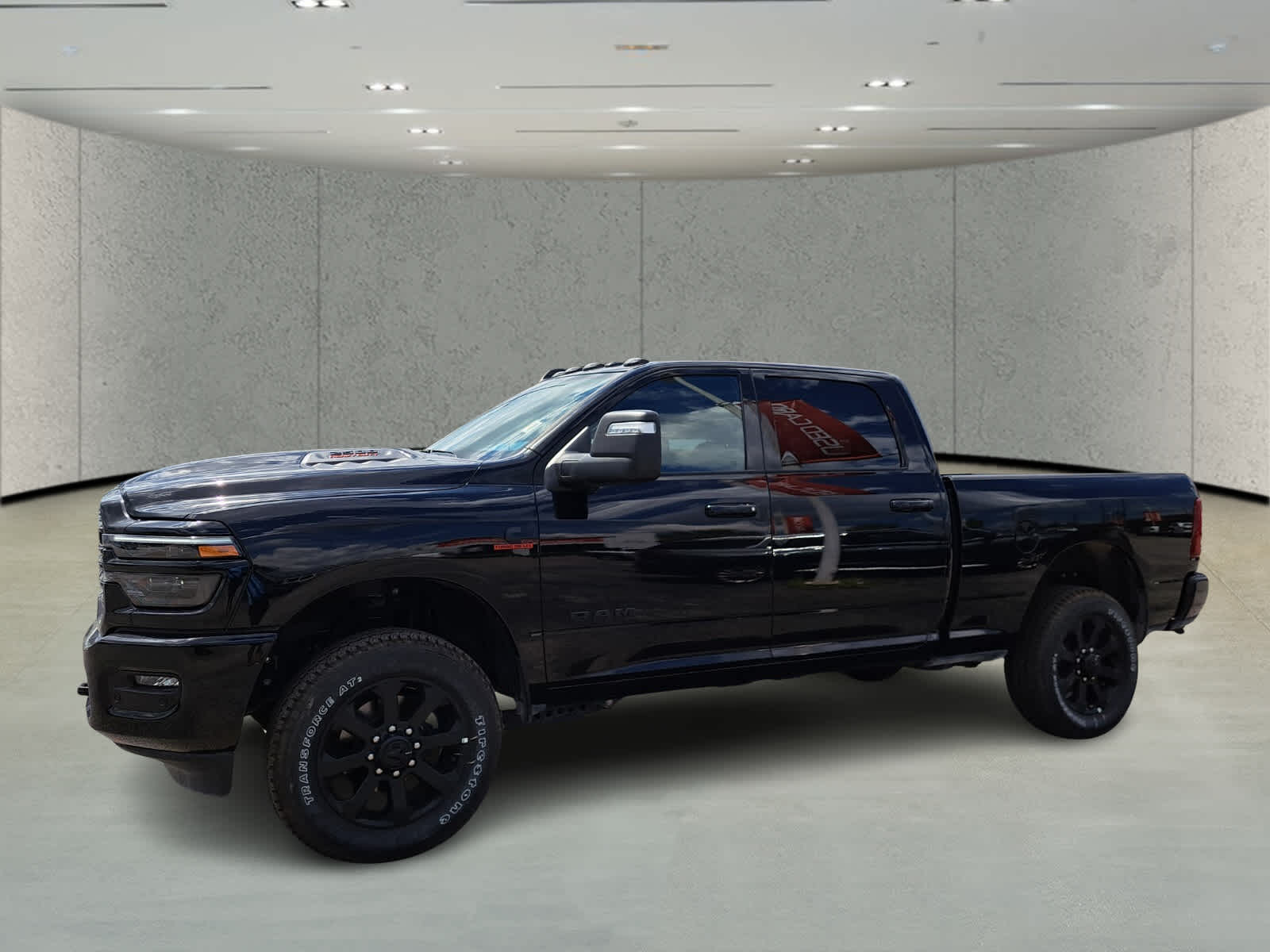 2025 Ram 2500 Laramie photo 6