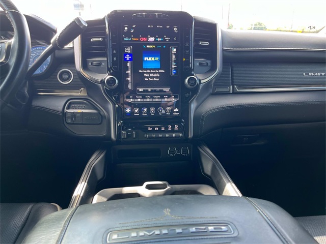 2021 Ram 3500 Limited photo 4