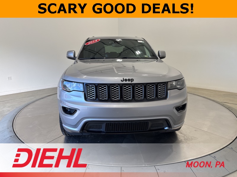 2018 Jeep Grand Cherokee Altitude photo 2