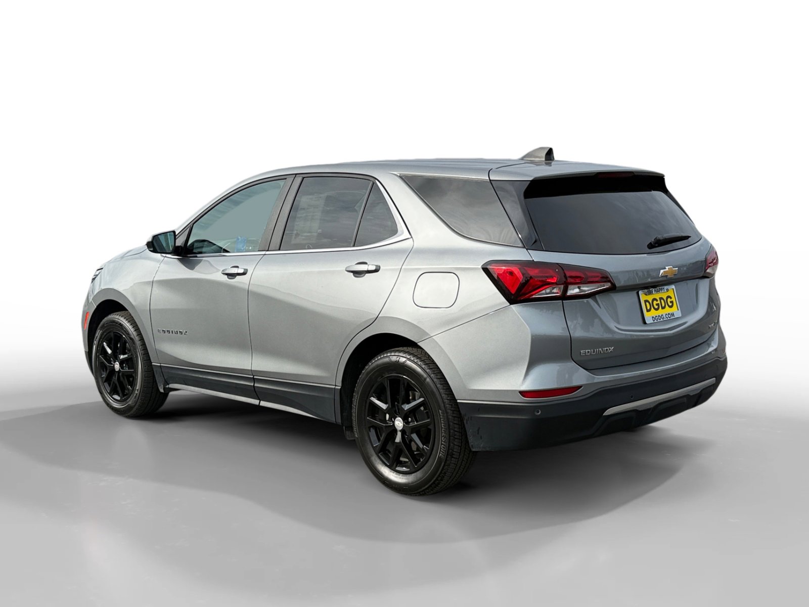 2024 Chevrolet Equinox LT photo 3