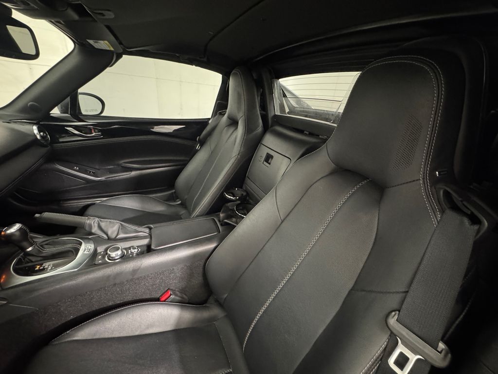 2023 Mazda MX-5 Miata RF Miata Grand Touring photo 19