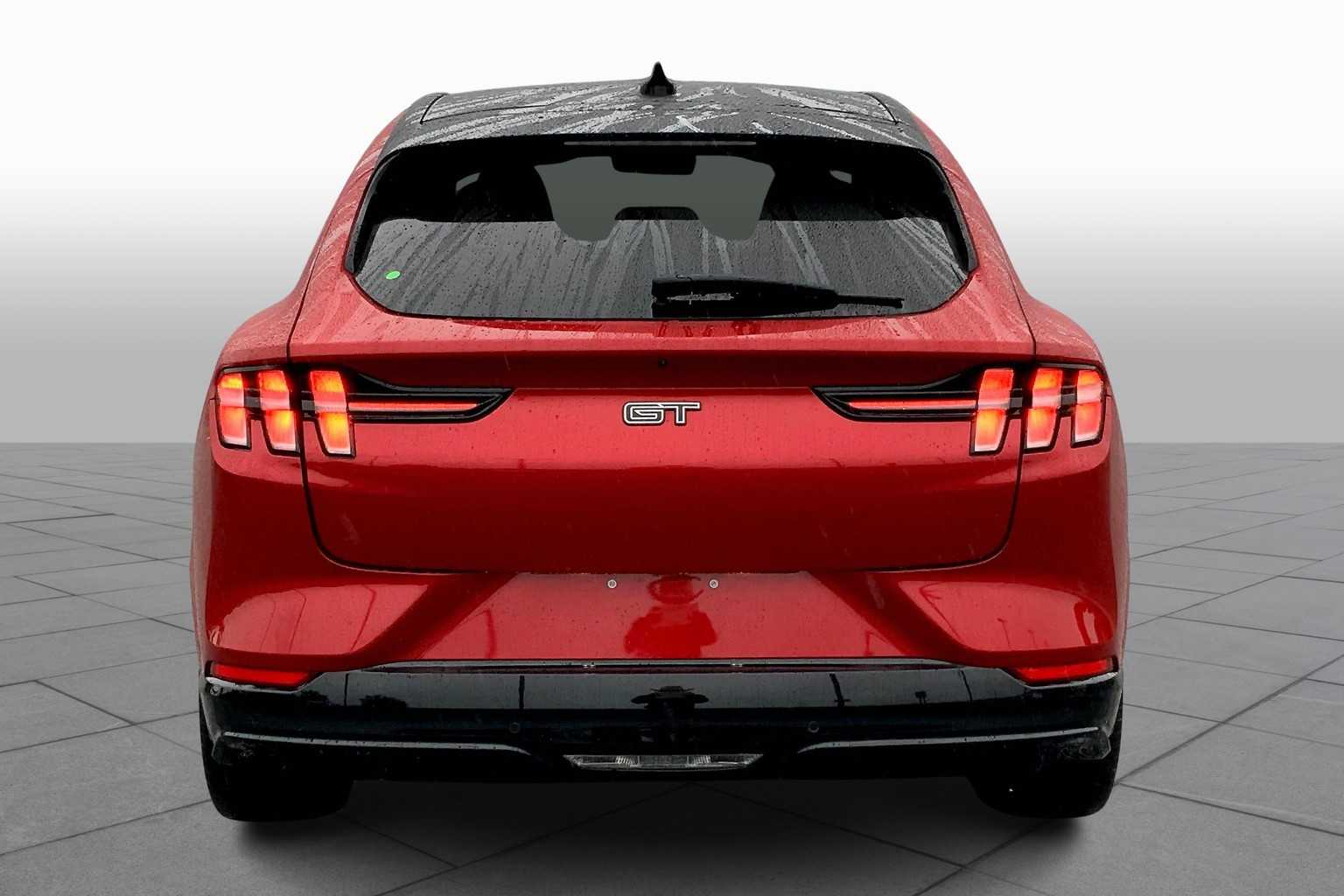 2023 Ford Mustang Mach-E GT photo 4