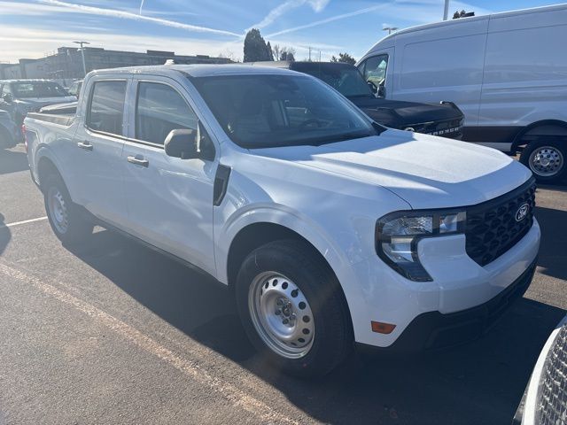 2026 Ford Maverick XL's photo