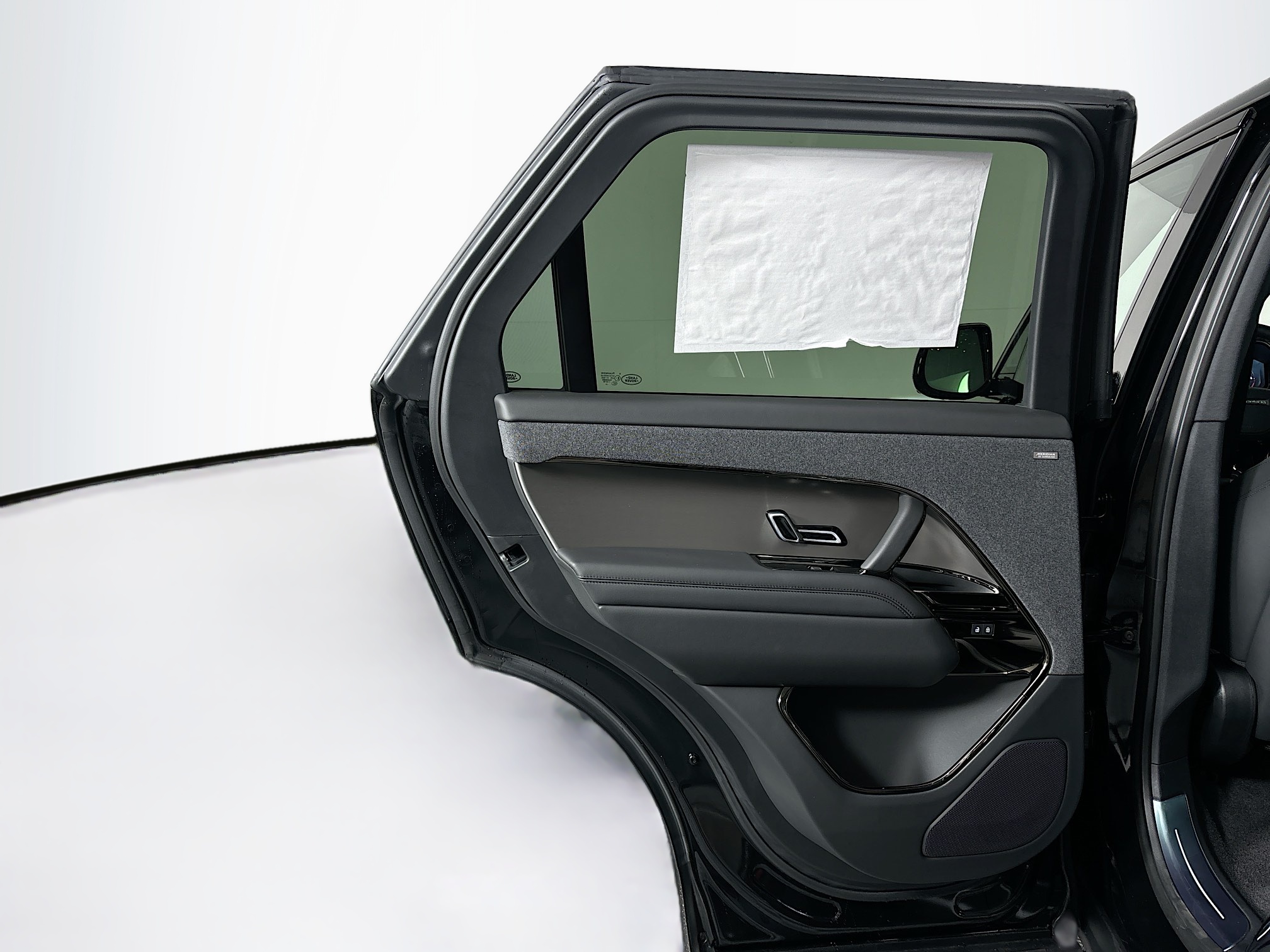 2025 Land Rover Range Rover Sport SE photo 22