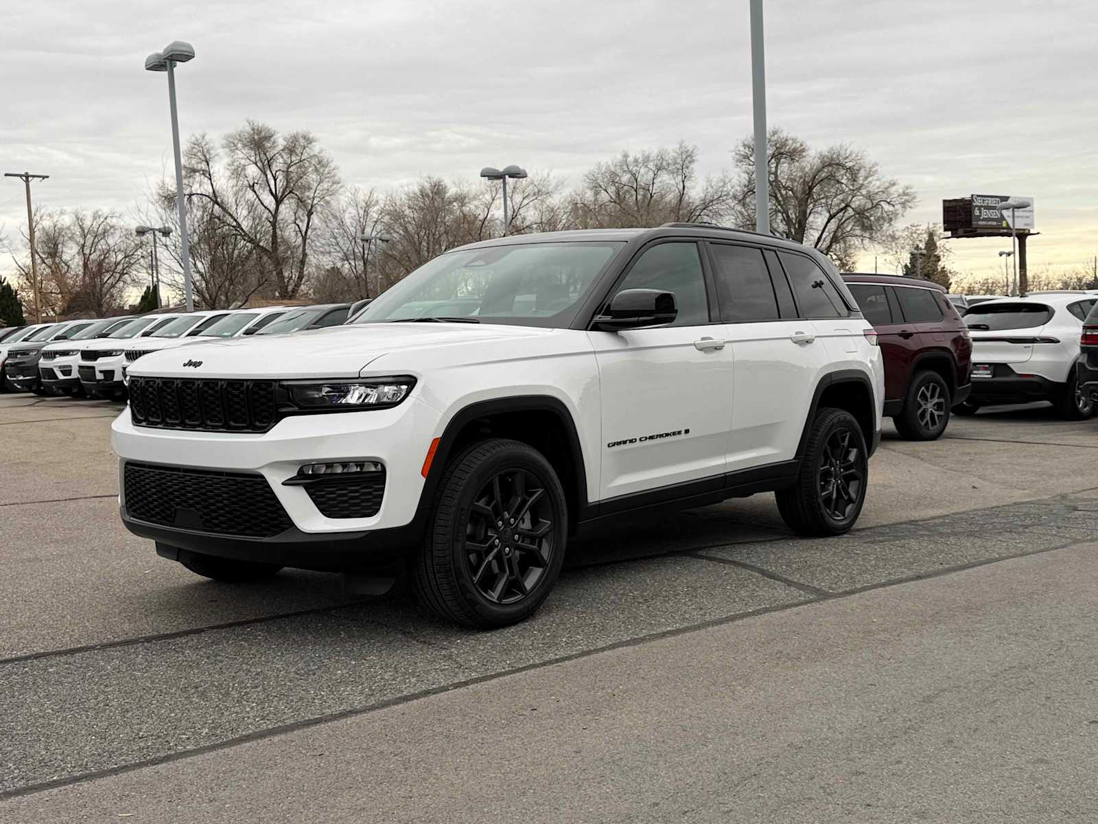 2025 Jeep Grand Cherokee Limited's photo