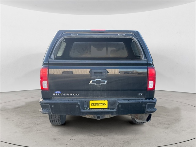2017 Chevrolet Silverado 1500 LTZ photo 2