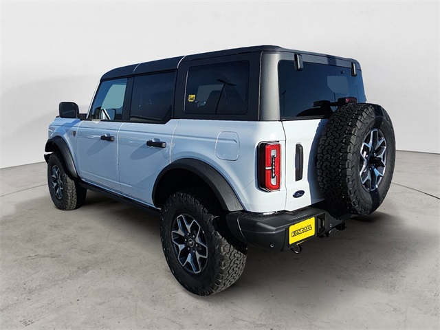 2025 Ford Bronco Badlands photo 3