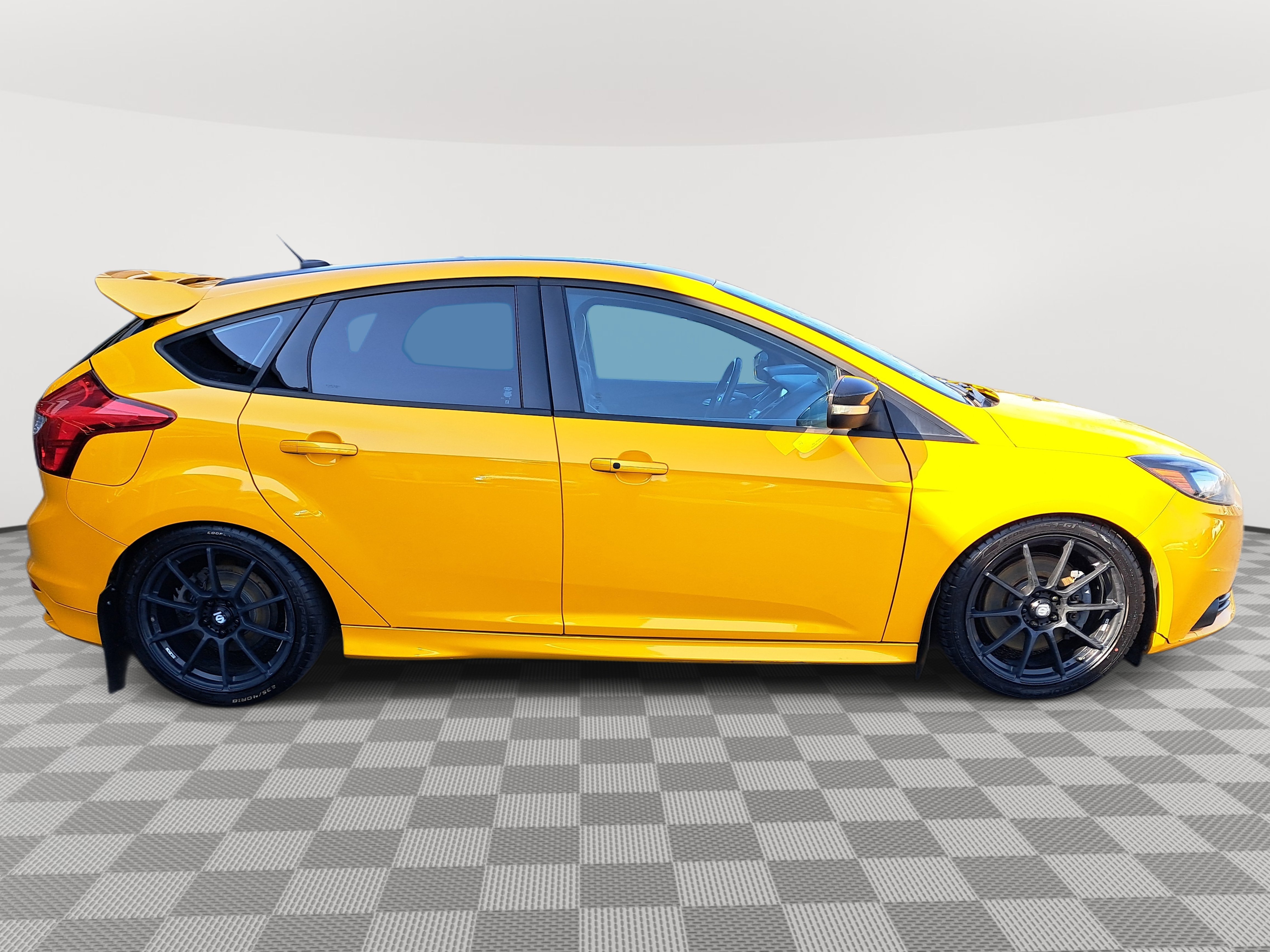 2013 Ford Focus ST photo 4