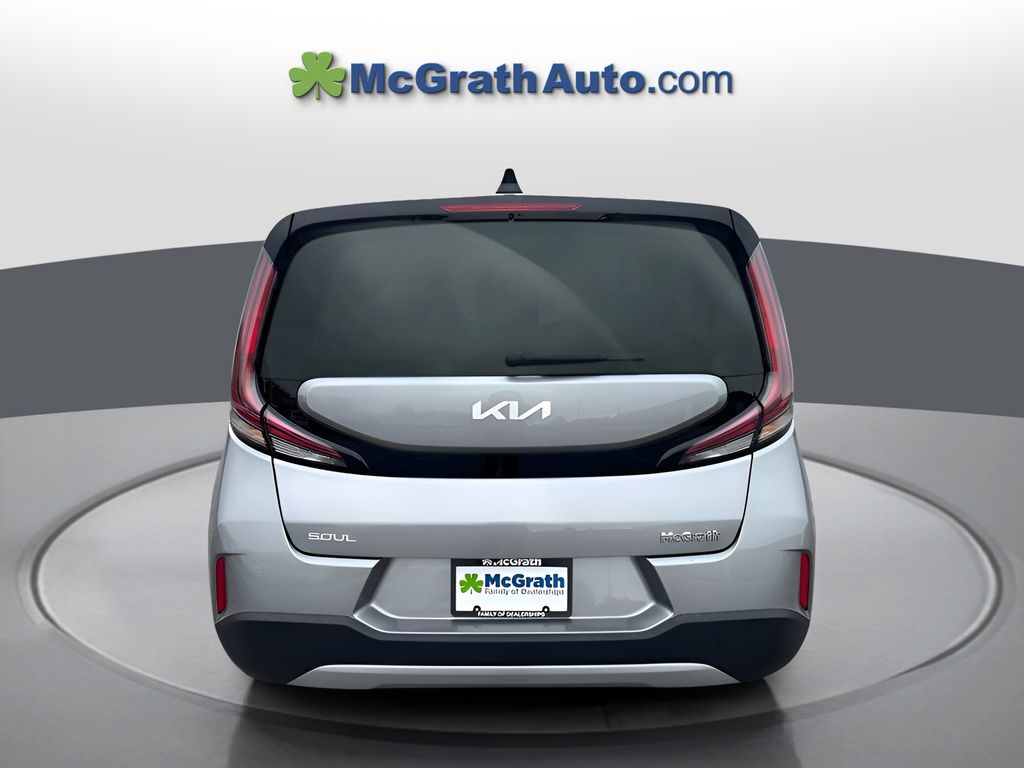 2024 Kia Soul LX photo 5