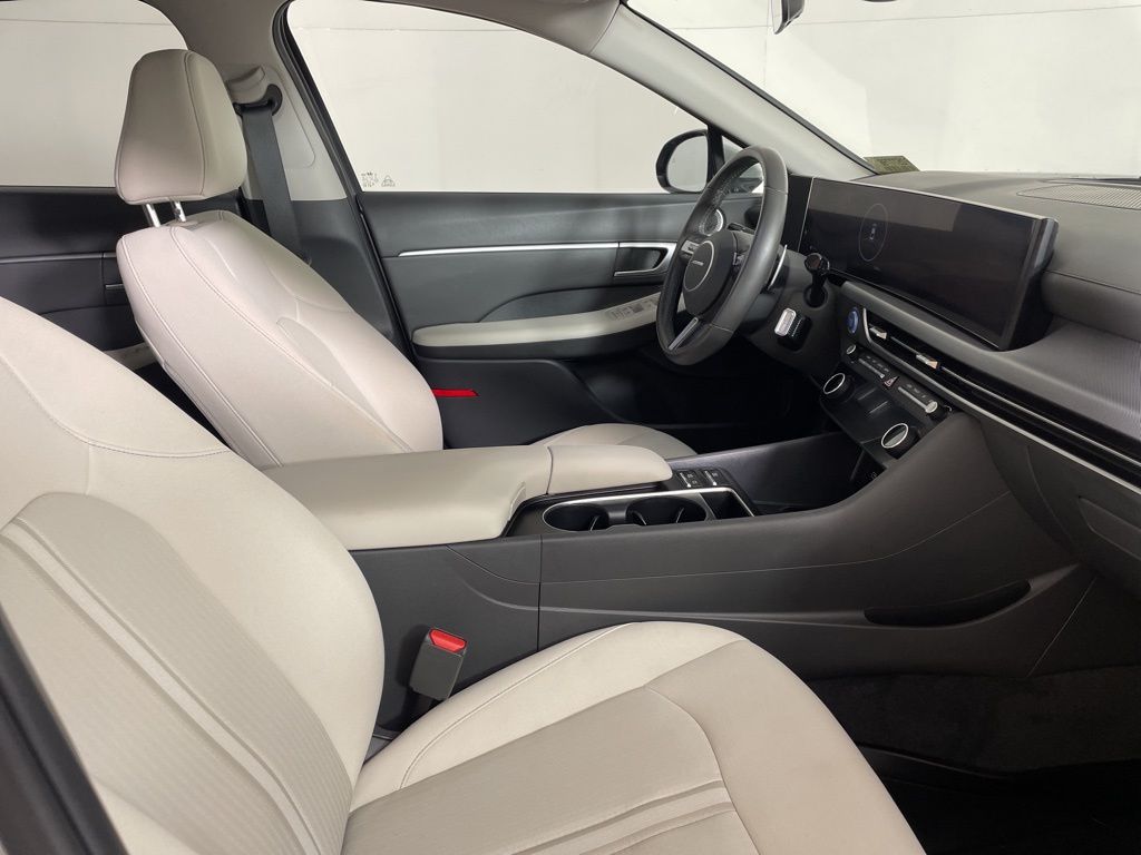 2024 Hyundai Sonata SEL Convenience photo 13