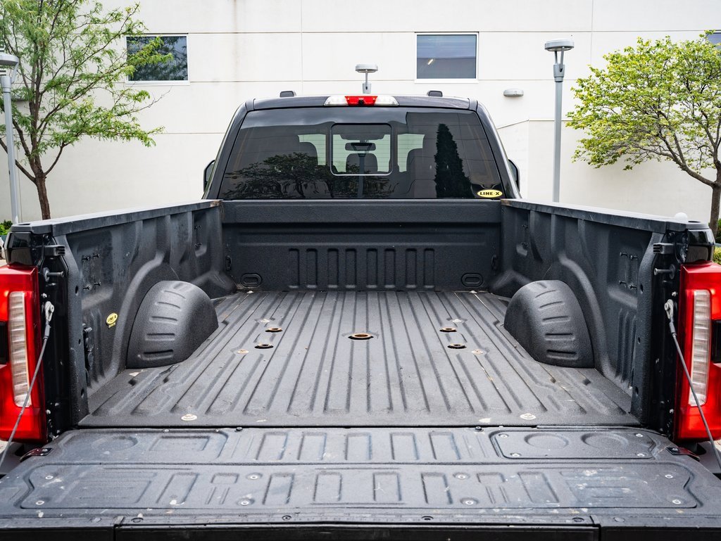 2023 Ford F-450 photo 19