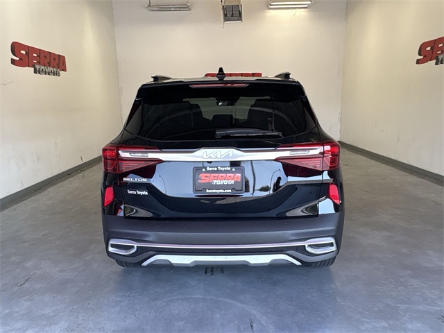 2023 Kia Seltos EX photo 12