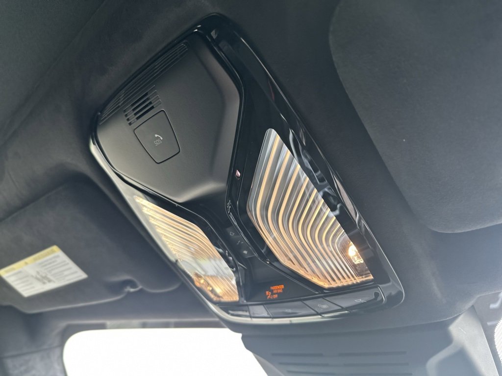 New 2026 Carbon Black Metallic BMW xDrive40i image 31