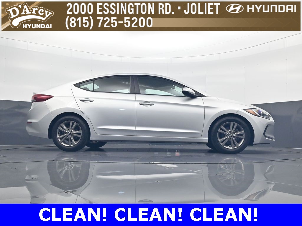 2018 Hyundai Elantra SEL photo 23