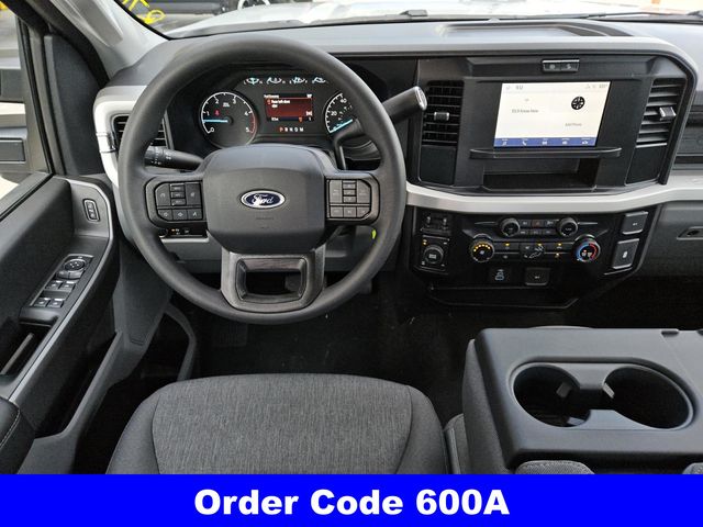 2025 Ford F-250 XL photo 11