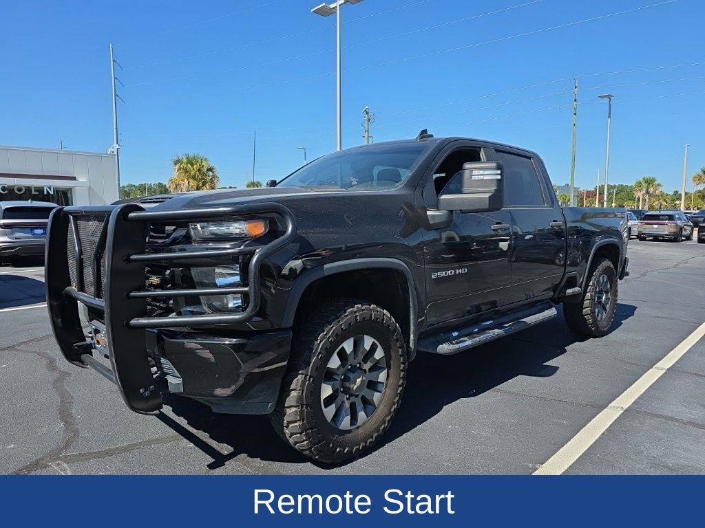 2021 Chevrolet Silverado 2500HD Custom photo 4