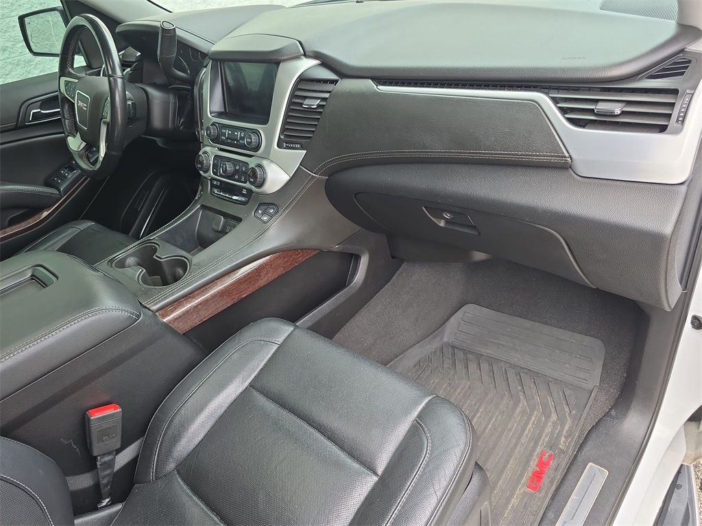 2020 Gmc Yukon SLT photo 28