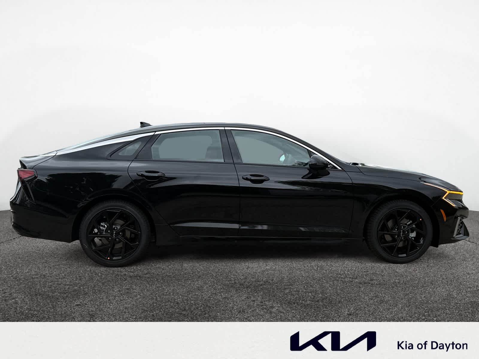 2026 Kia K5 GT-Line photo 6
