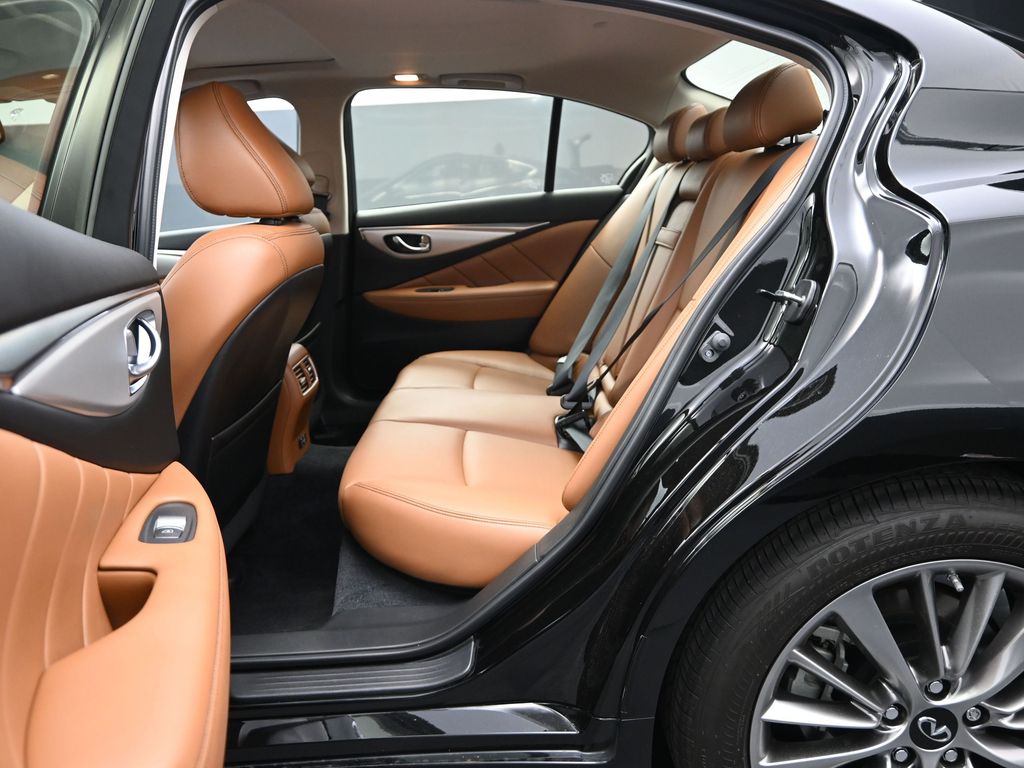 2024 Infiniti Q50 LUXE photo 15