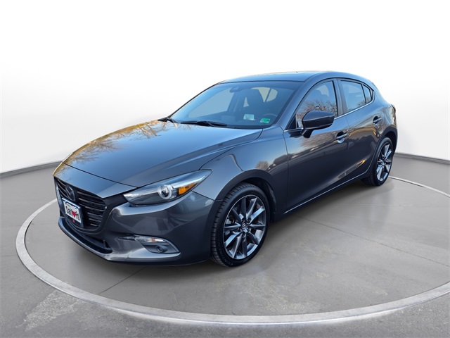 2018 Mazda Mazda3 Grand Touring's photo