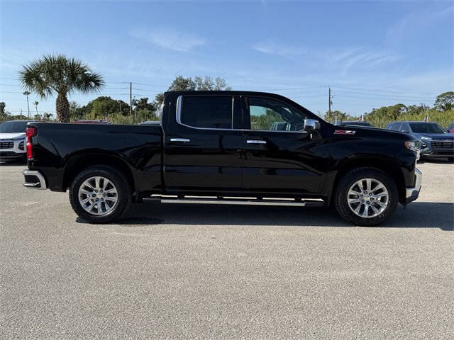 2022 Chevrolet Silverado 1500 LTZ photo 4