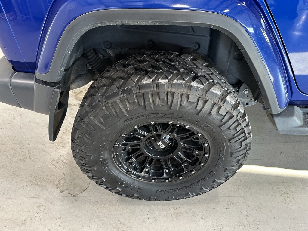 2018 Jeep Wrangler Unlimited Sahara photo 19