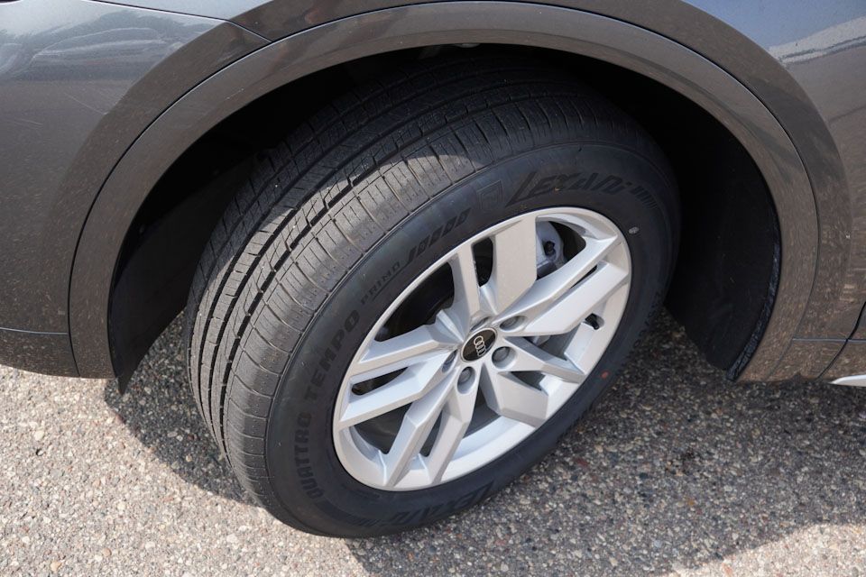 2022 Audi Q5 45 S line Premium photo 13