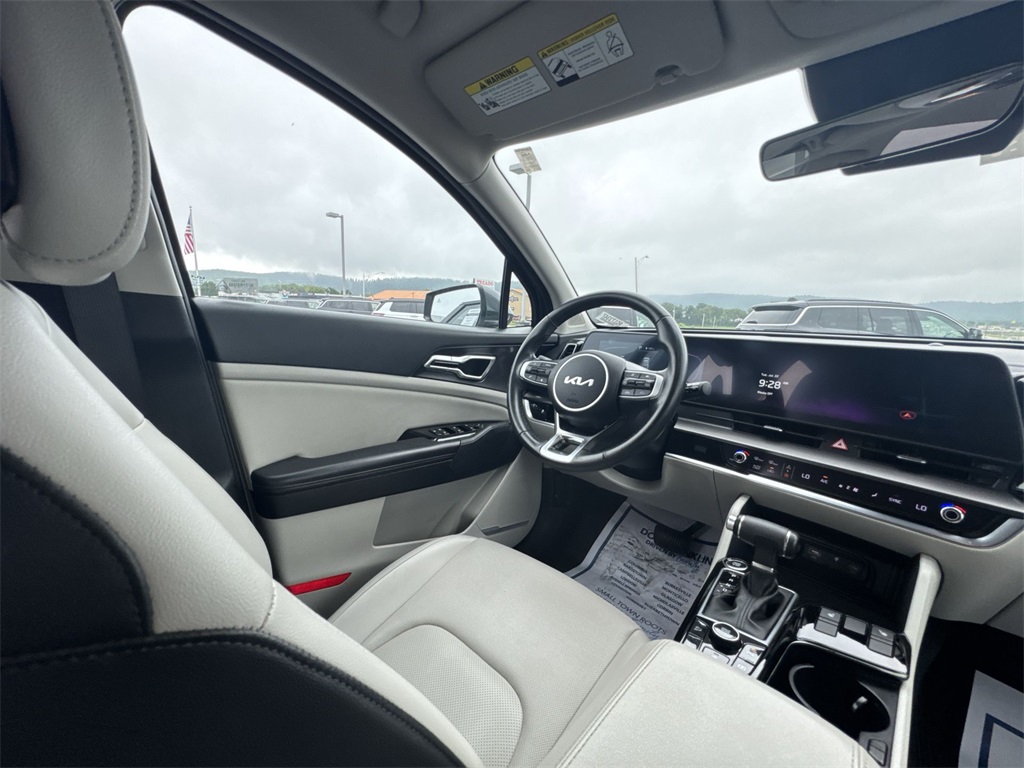 2024 Kia Sportage EX photo 15