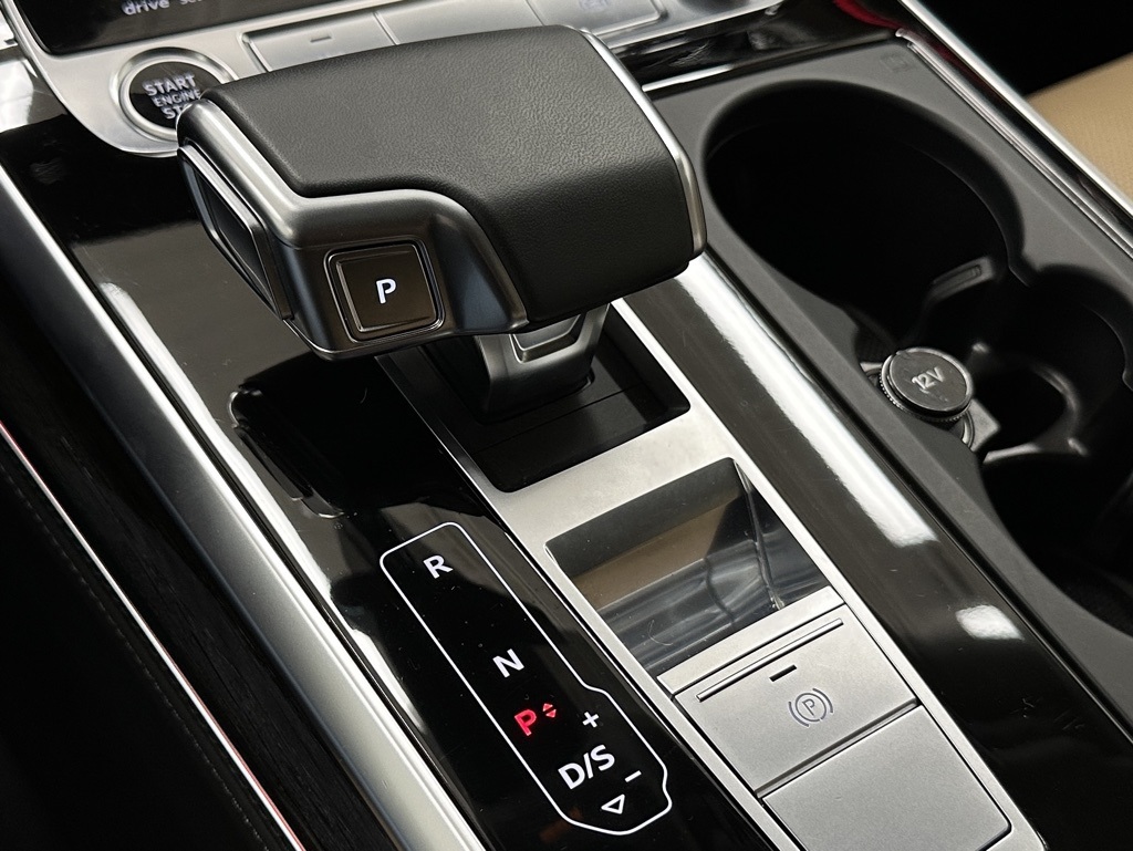 2022 Audi Q7 55 Prestige photo 30