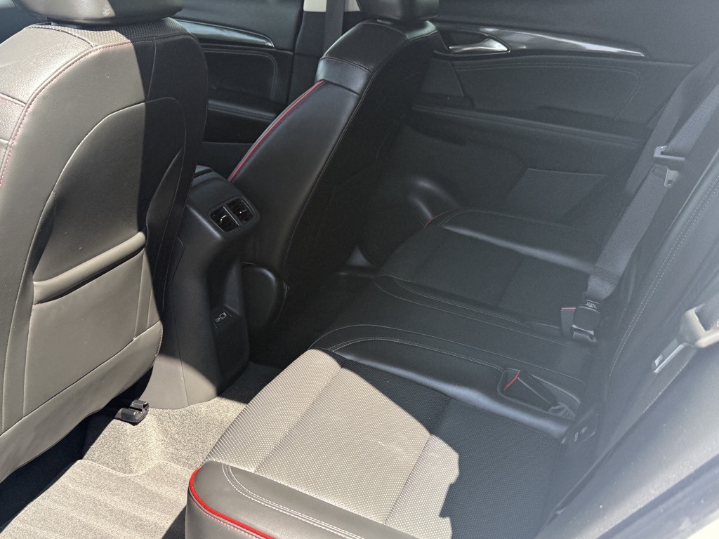 2023 Buick Envision Essence photo 22