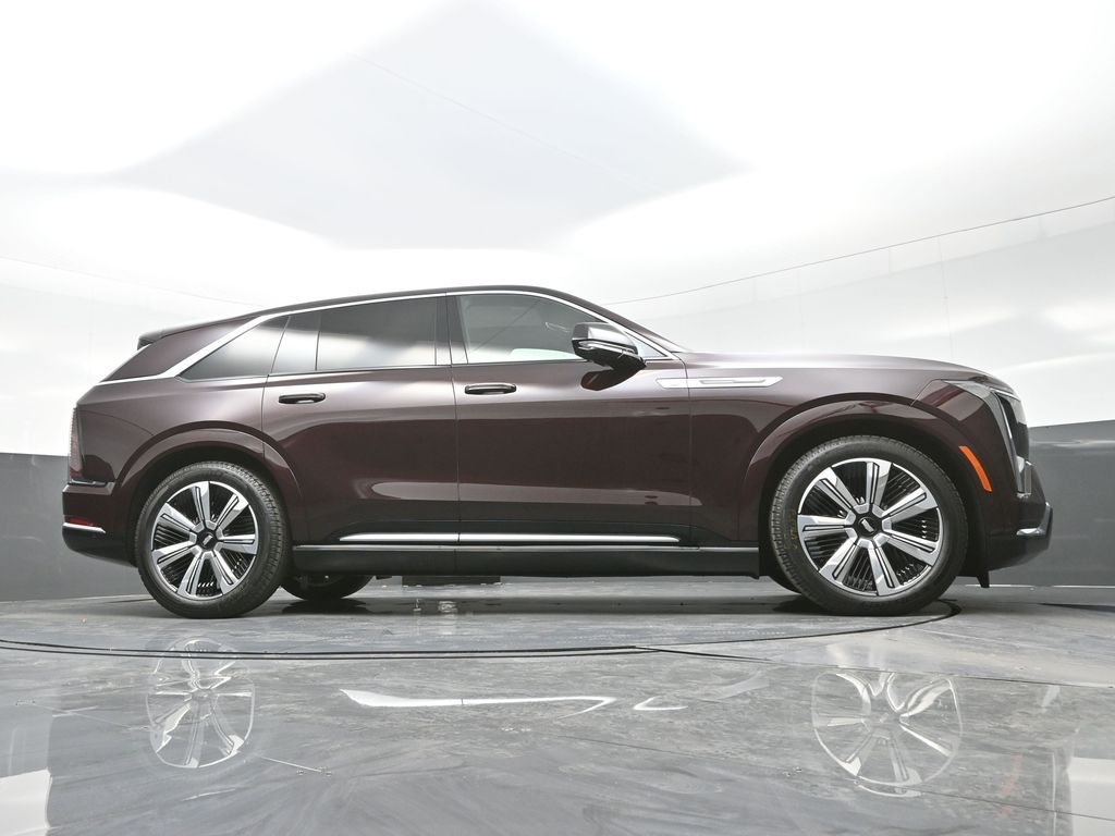 2026 Cadillac Escalade IQ Luxury photo 14