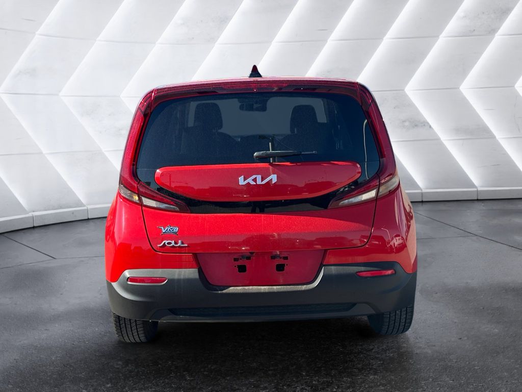 2022 Kia Soul LX photo 5