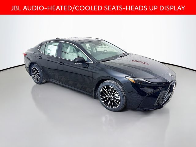 2026 Toyota Camry XLE's photo