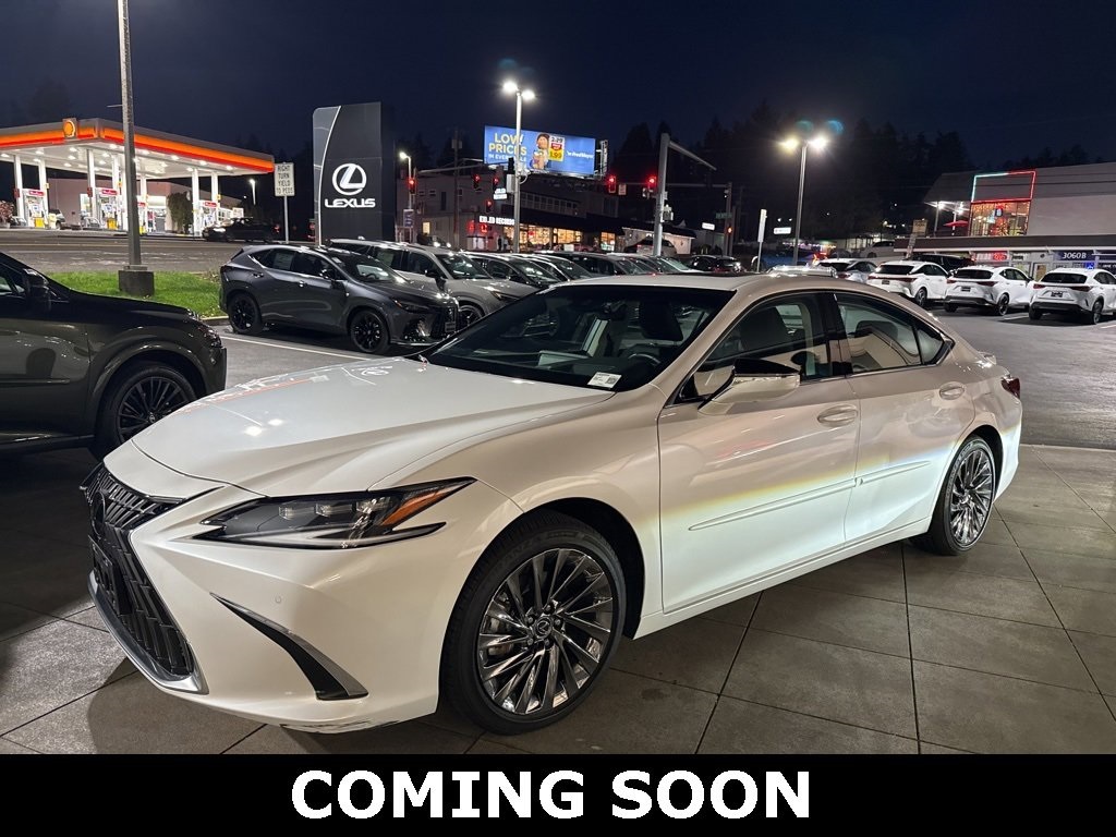 2025 Lexus ES Hybrid 300h Luxury's photo